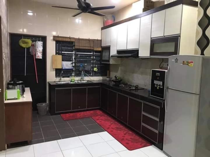 Nazirin Homestay Lumut Dış mekan fotoğraf